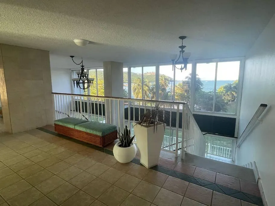 Ocean View 2 Bed 1 Bath 2 Parkings & Pool @ Dos Marinas Fajardo Apartment