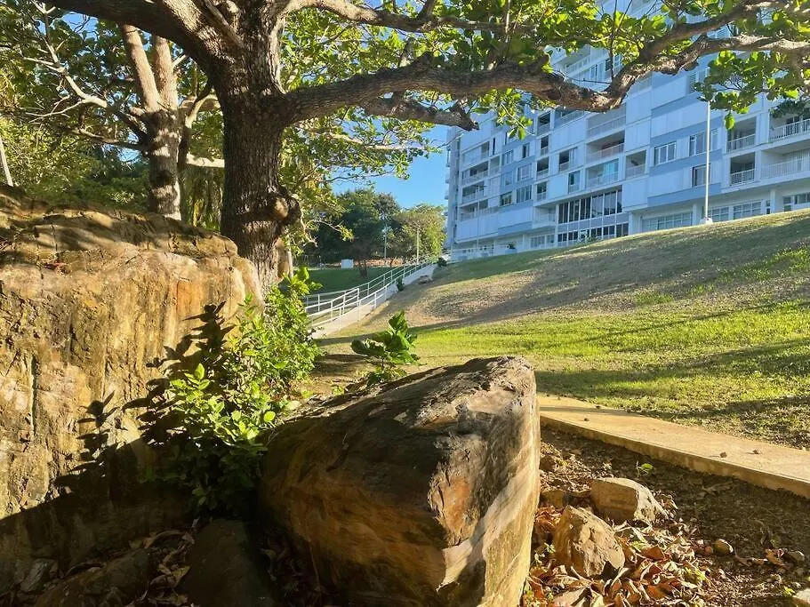 Ocean View 2 Bed 1 Bath 2 Parkings & Pool @ Dos Marinas Fajardo Apartment